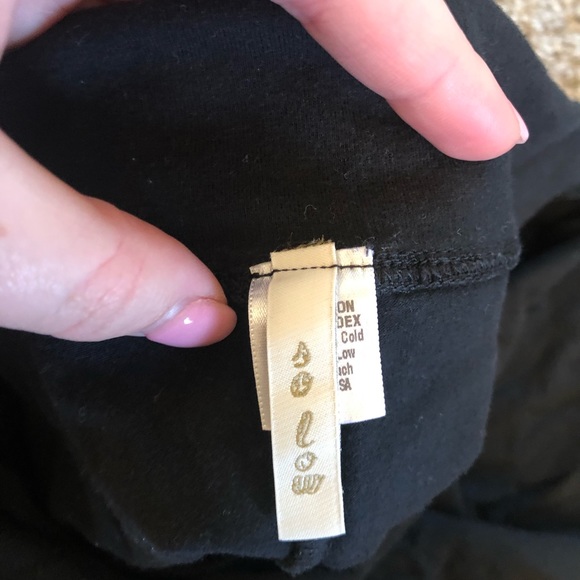 SOLOW yoga pants - Picture 3 of 4